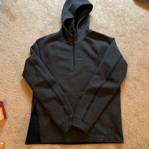 Men’s Lululemon hoodie